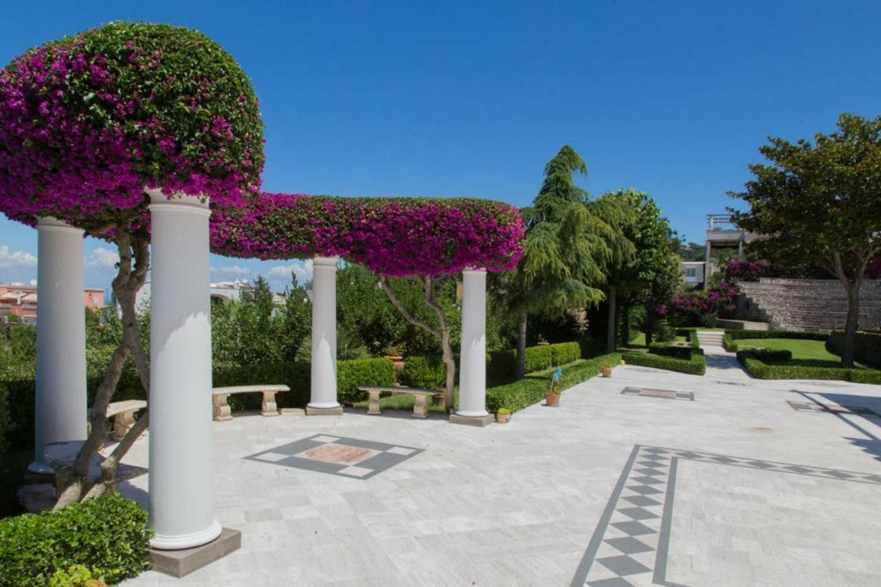 La Casa Dei Merli كابري المظهر الخارجي الصورة