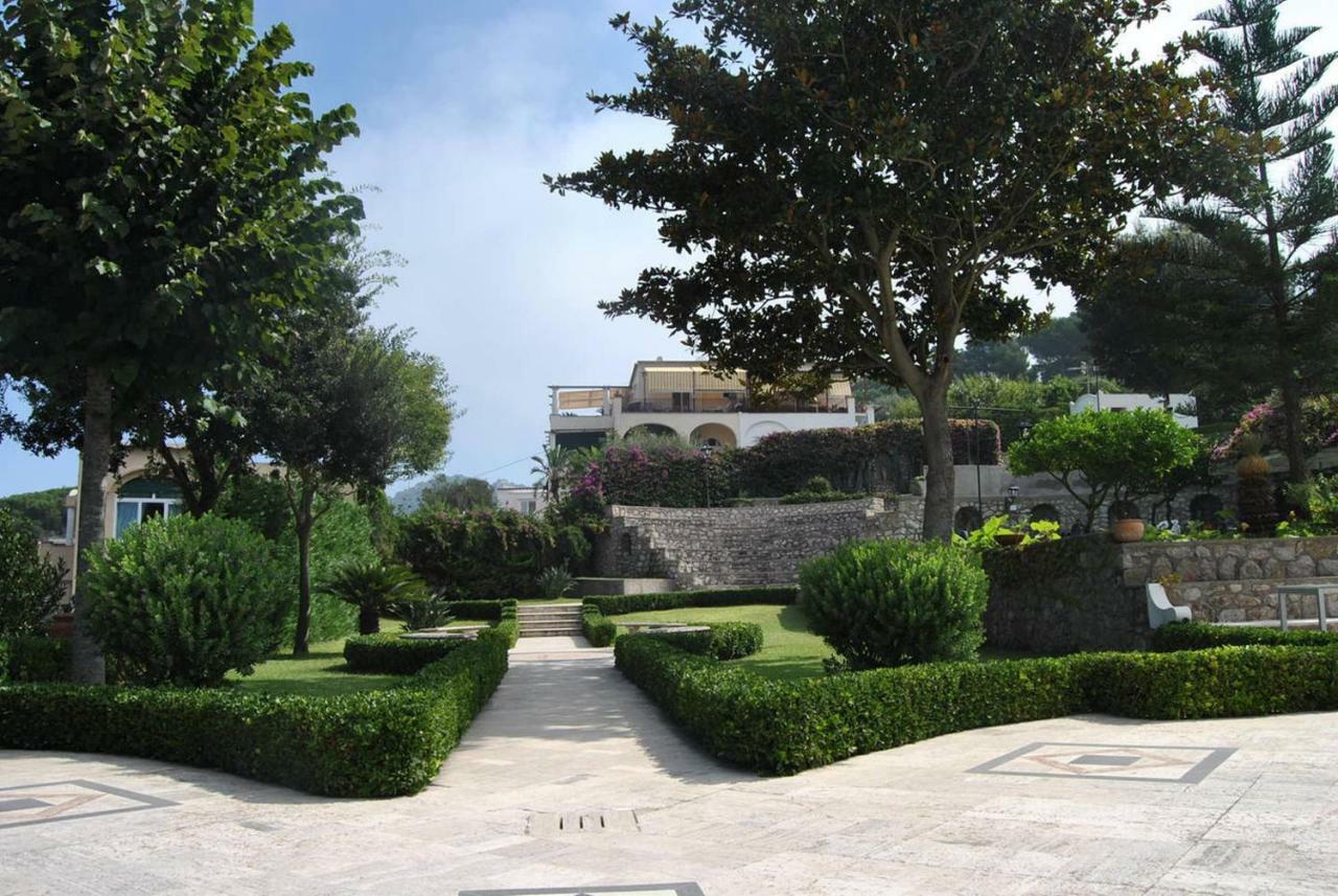 La Casa Dei Merli كابري المظهر الخارجي الصورة