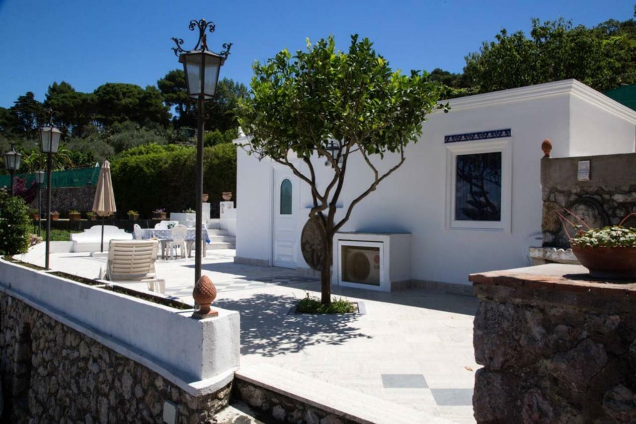 La Casa Dei Merli كابري المظهر الخارجي الصورة